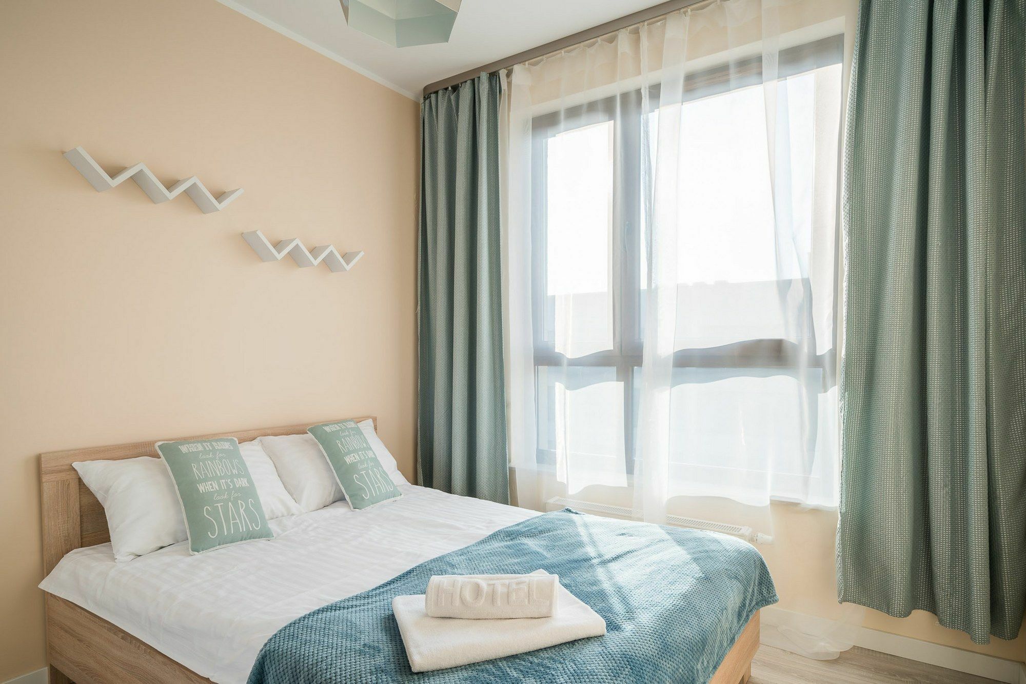 Ferienwohnung RentPlanet - Odra Tower Breslau Exterior foto